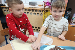 IMG_20241210_104401368_BURST000_COVER