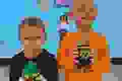 23