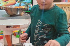 20250404_100139