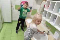 35f2c451-affd-4076-a295-1b544d597acc